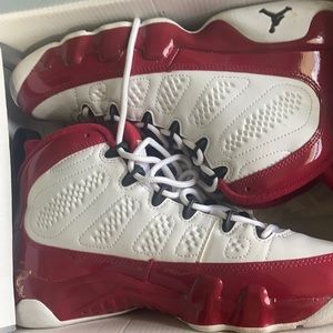 Air jordans 9